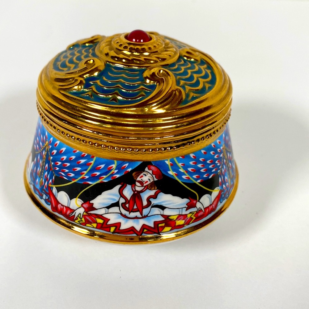 House of Faberge, trinket music box